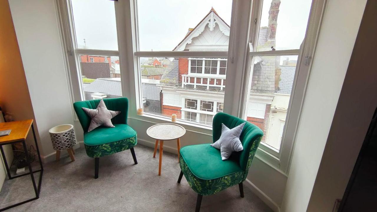Stunning One Bedroom Holiday Flat In Веймут Екстер'єр фото